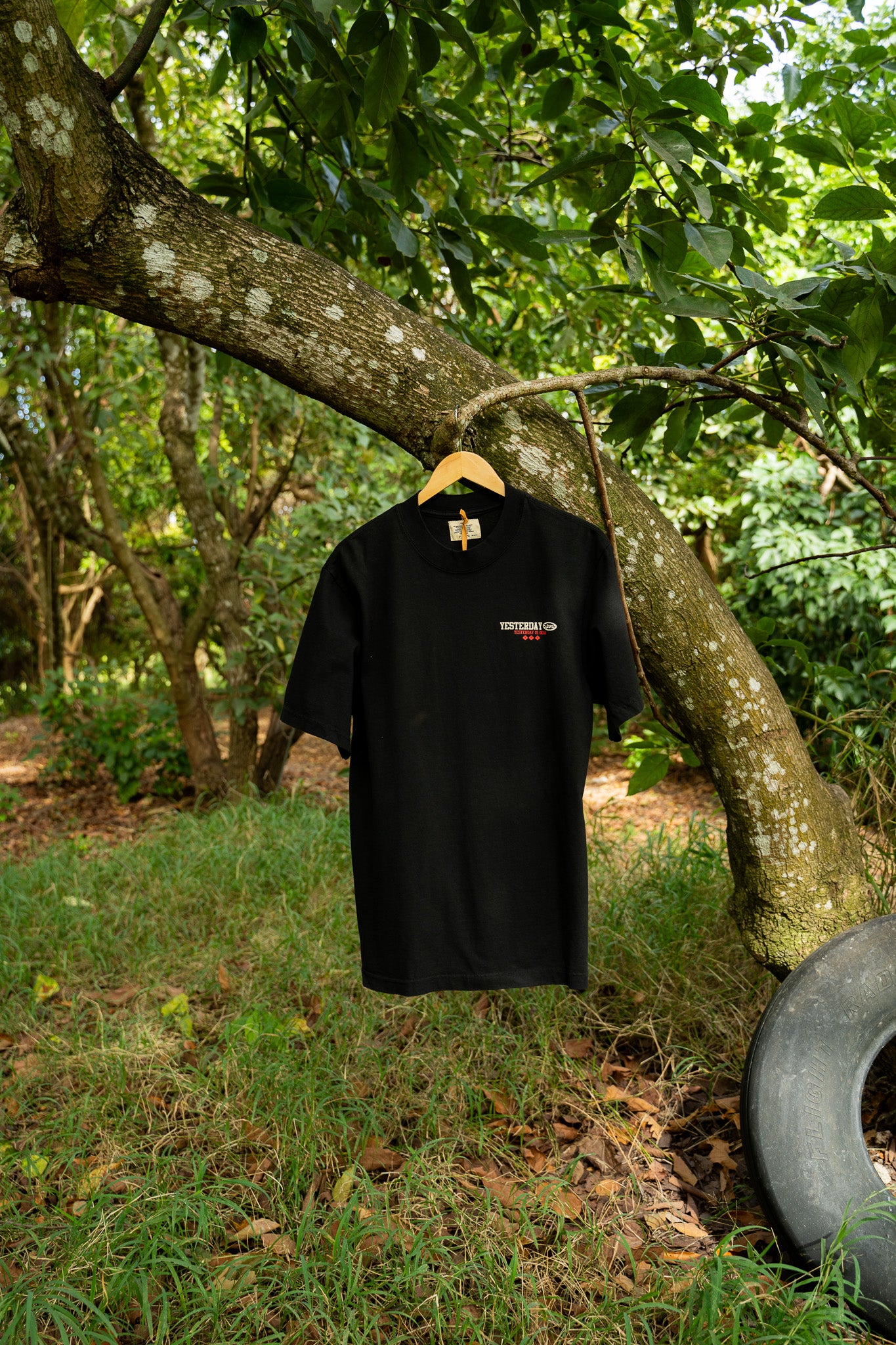 FADED PAST TEE BLACK