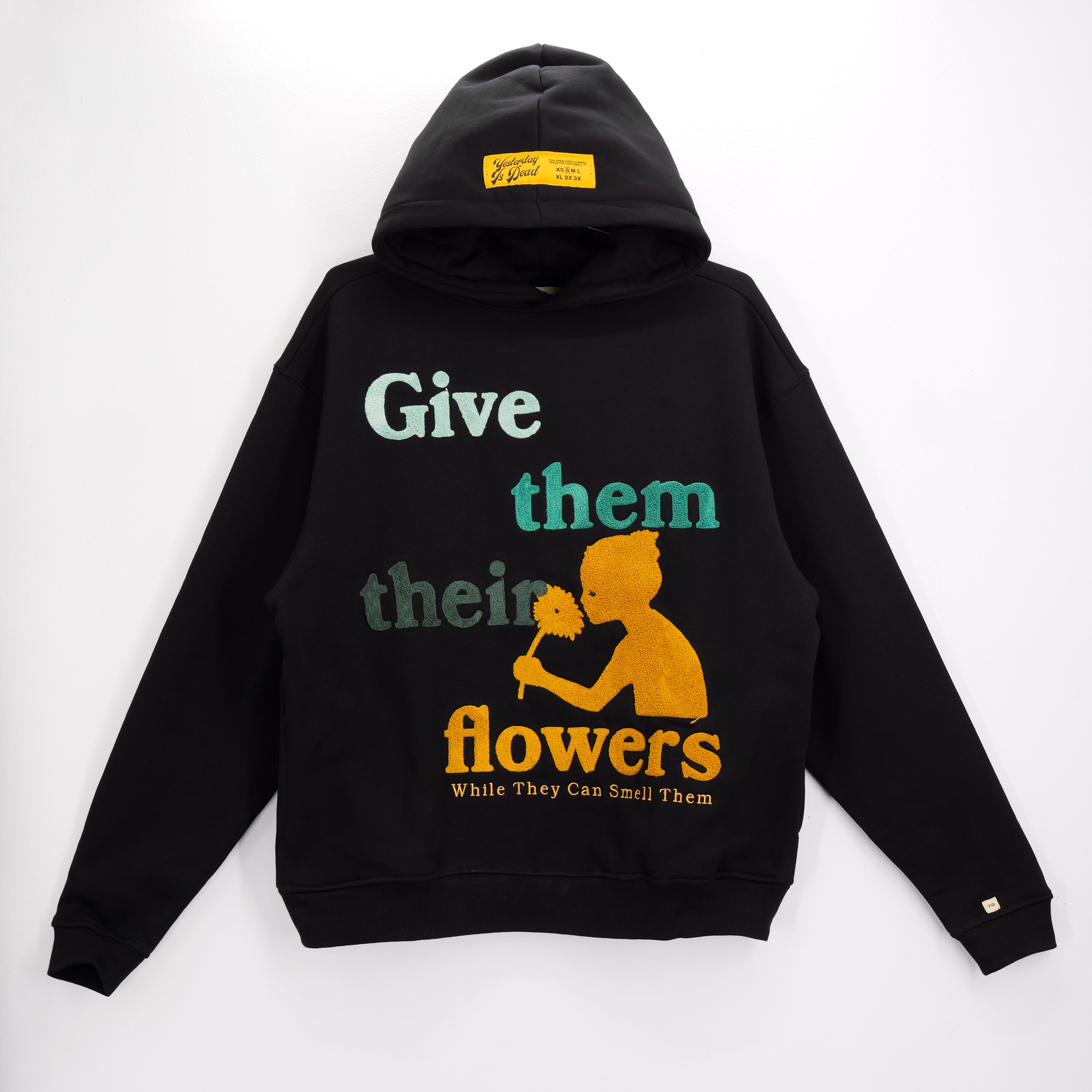 WATCH THEM GROW HOODIE BLACK | Yesterday is Dead